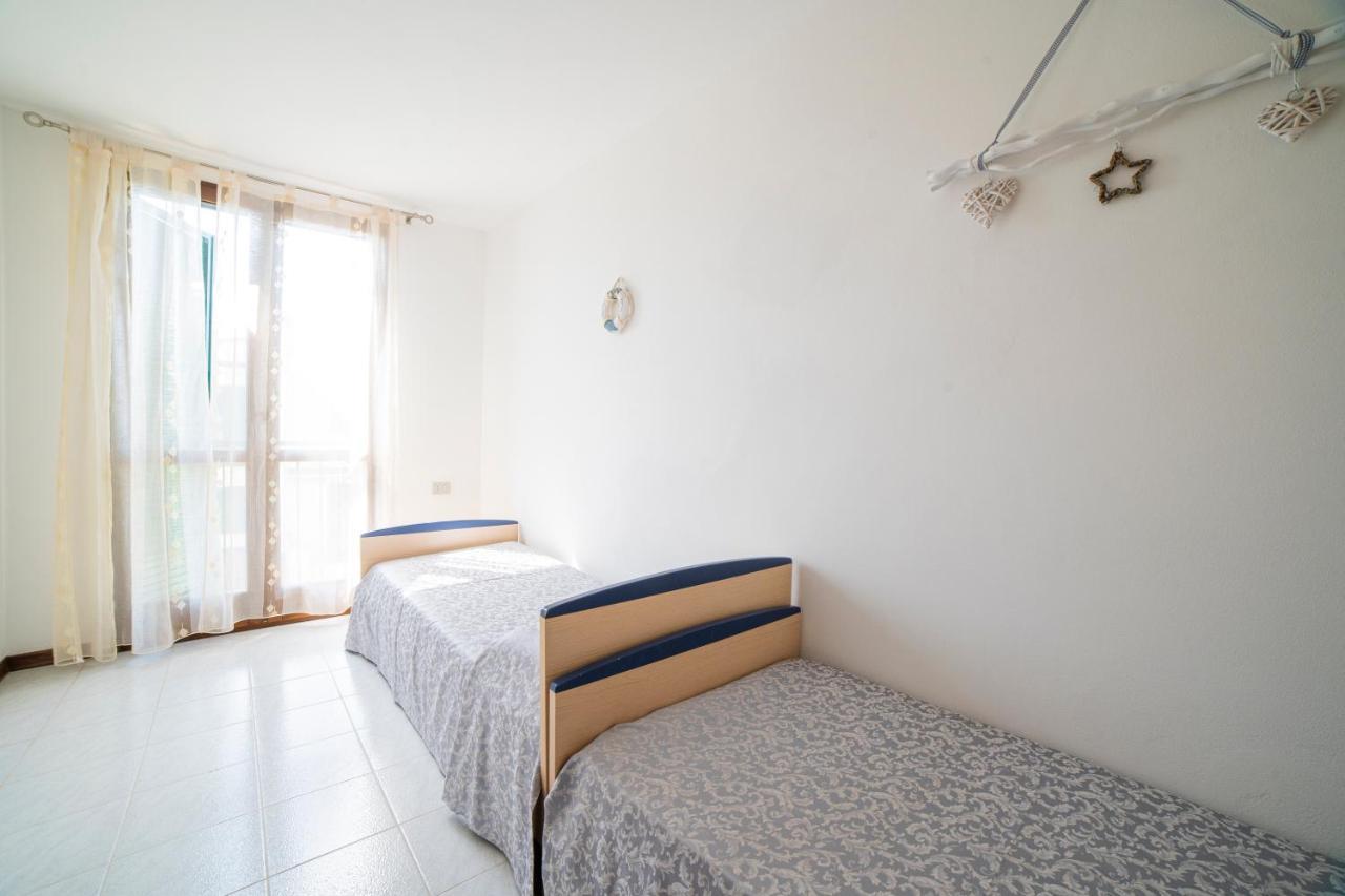 Villetta A Schiera Orchidea Ераклеа Екстер'єр фото